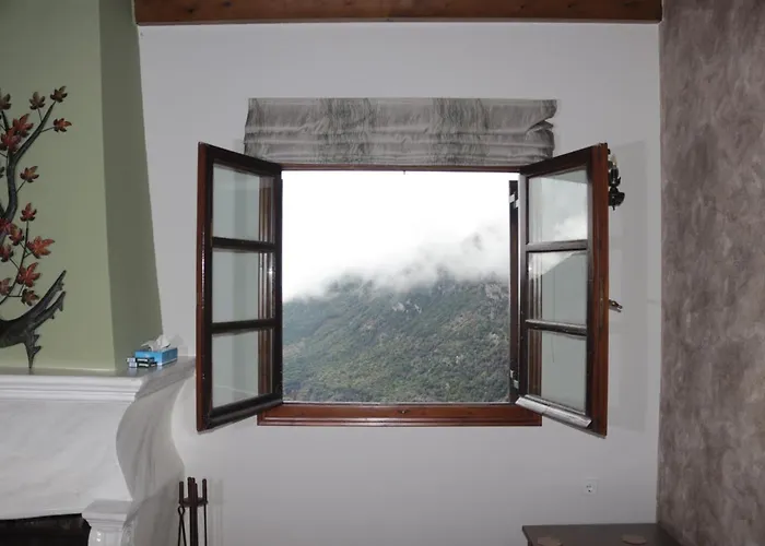 Xenonas Orizontes 3*